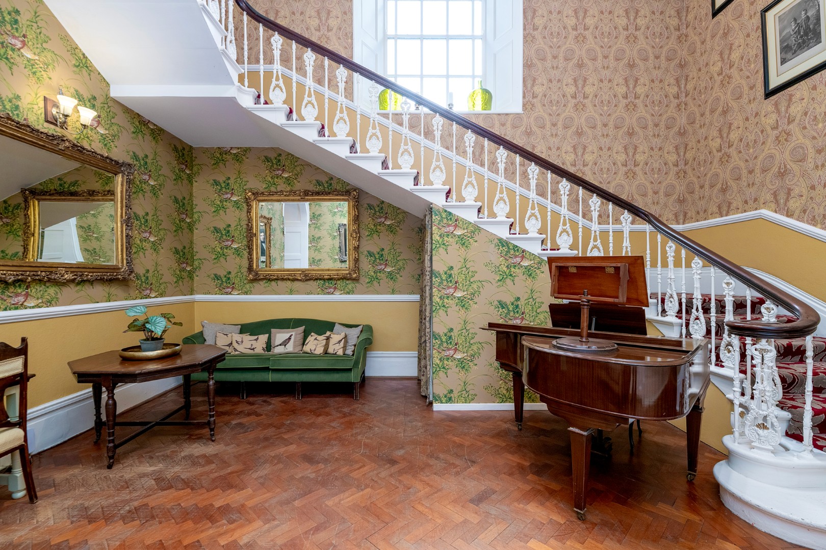 sb-0426-hallway-9