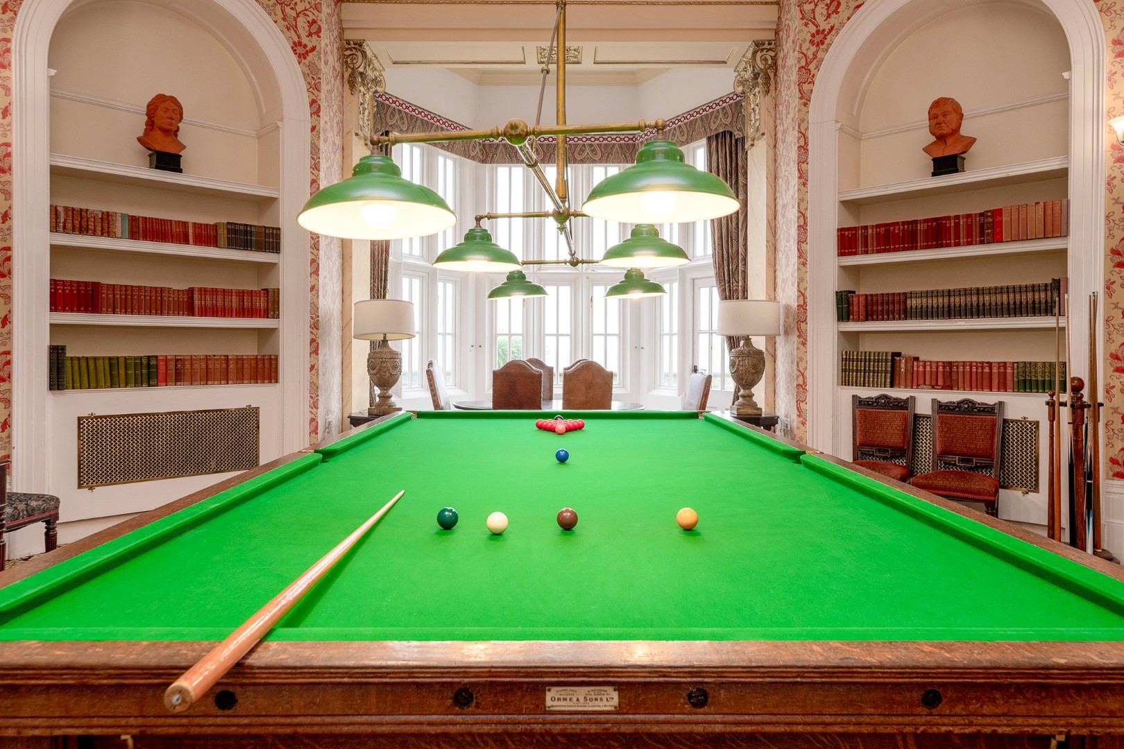 sb-0426-snooker-room-2