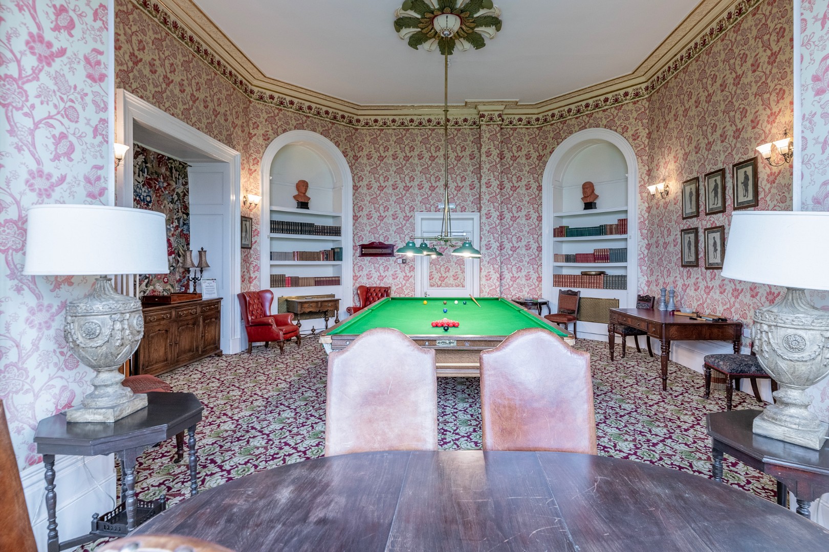 sb-0426-snooker-room-4