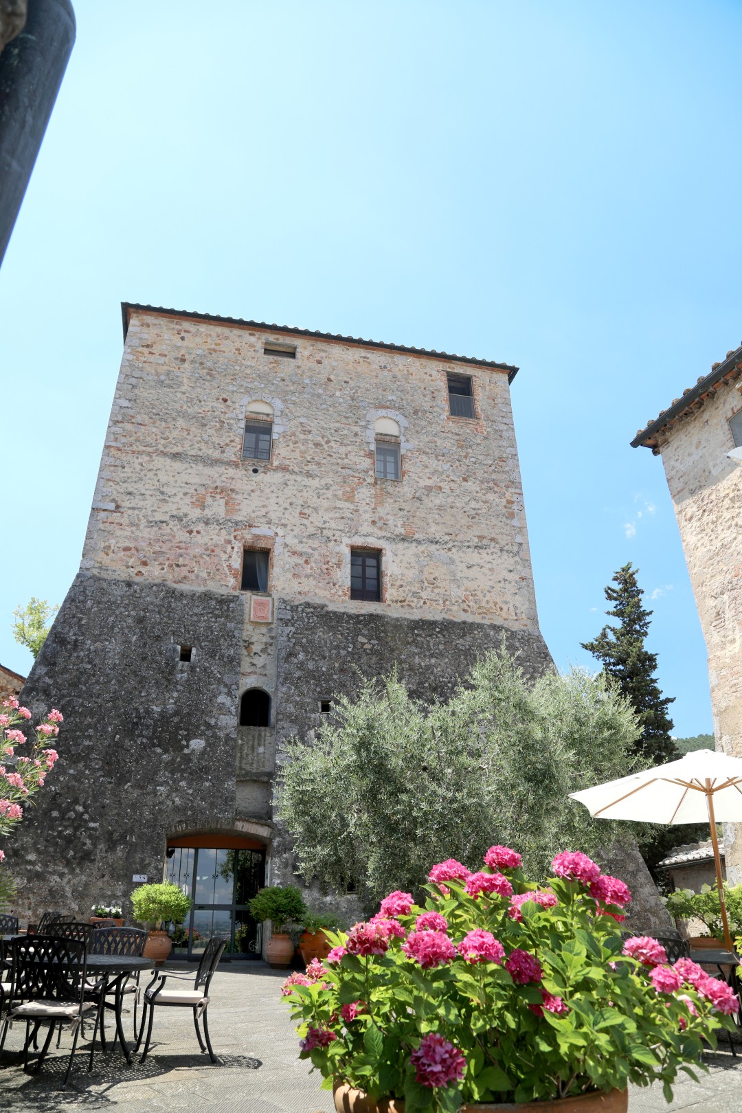 st-0726-exterior-18