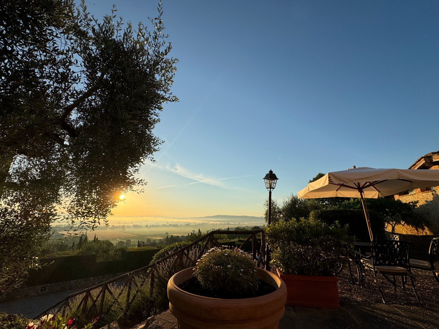 st-0726-exterior-sunrise-18
