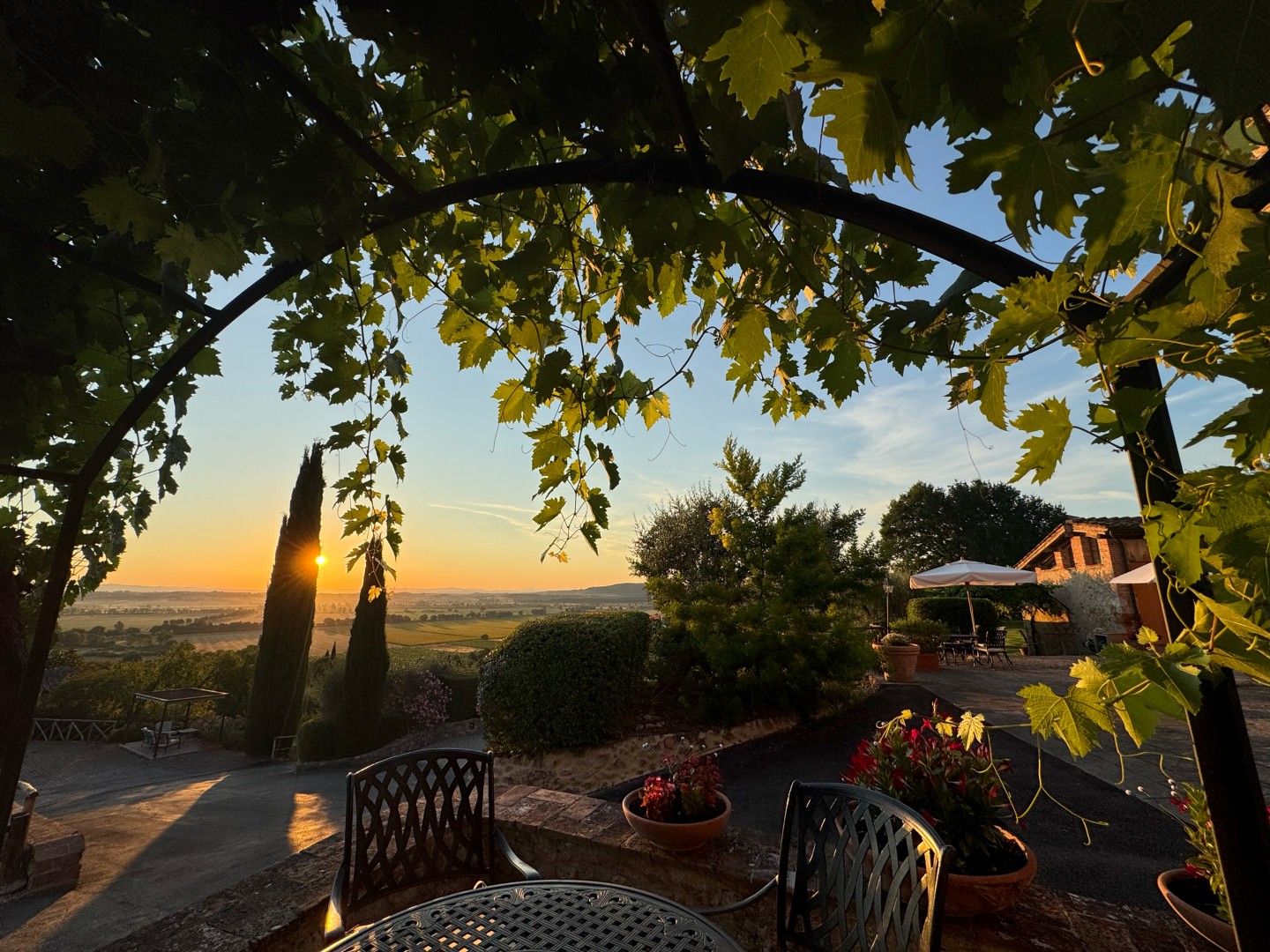 st-0726-exterior-sunrise-29
