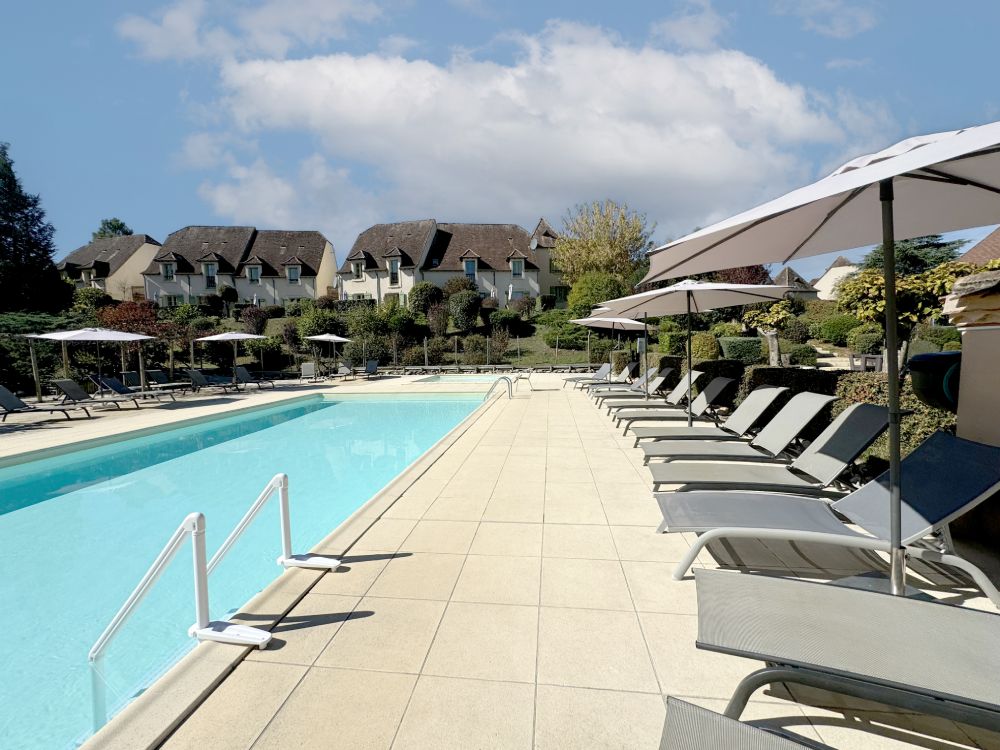 co-1025-outdoor-swimming-pool-12