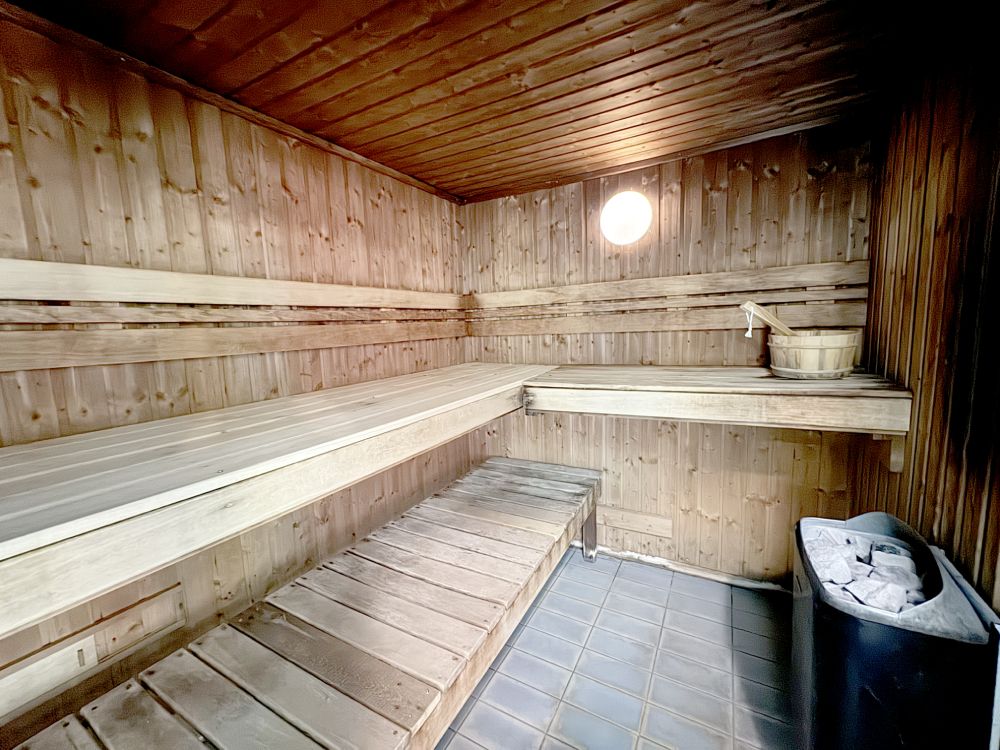 co-1025-sauna-2